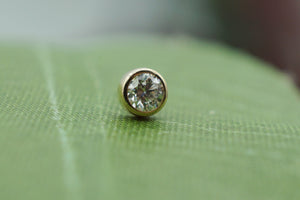 Gold Round Bezel with Genuine Diamond (Threadless)